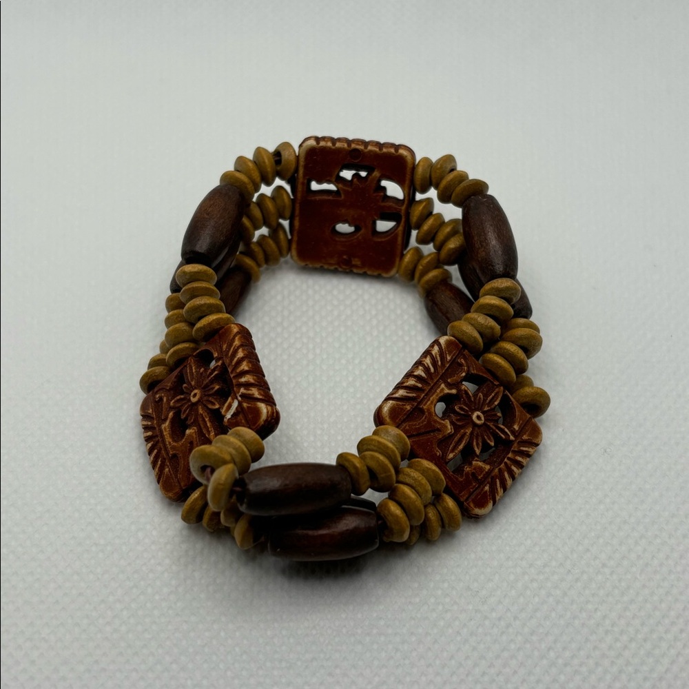 Bracelets - Picture 5 of 5